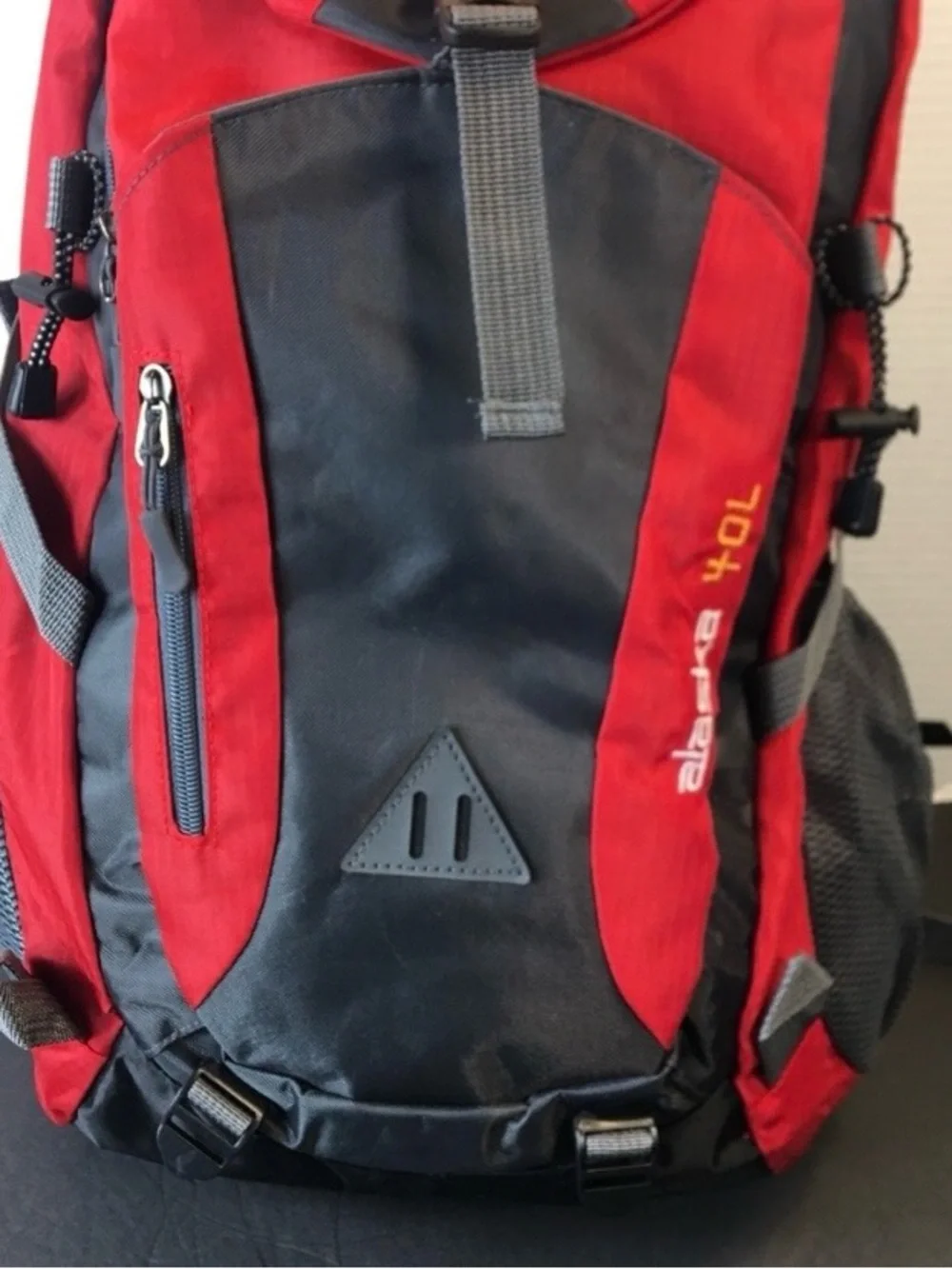Baishiqi Alaska 40L Hiking Backpack Camping Outdoor Daypack Red Black Travel